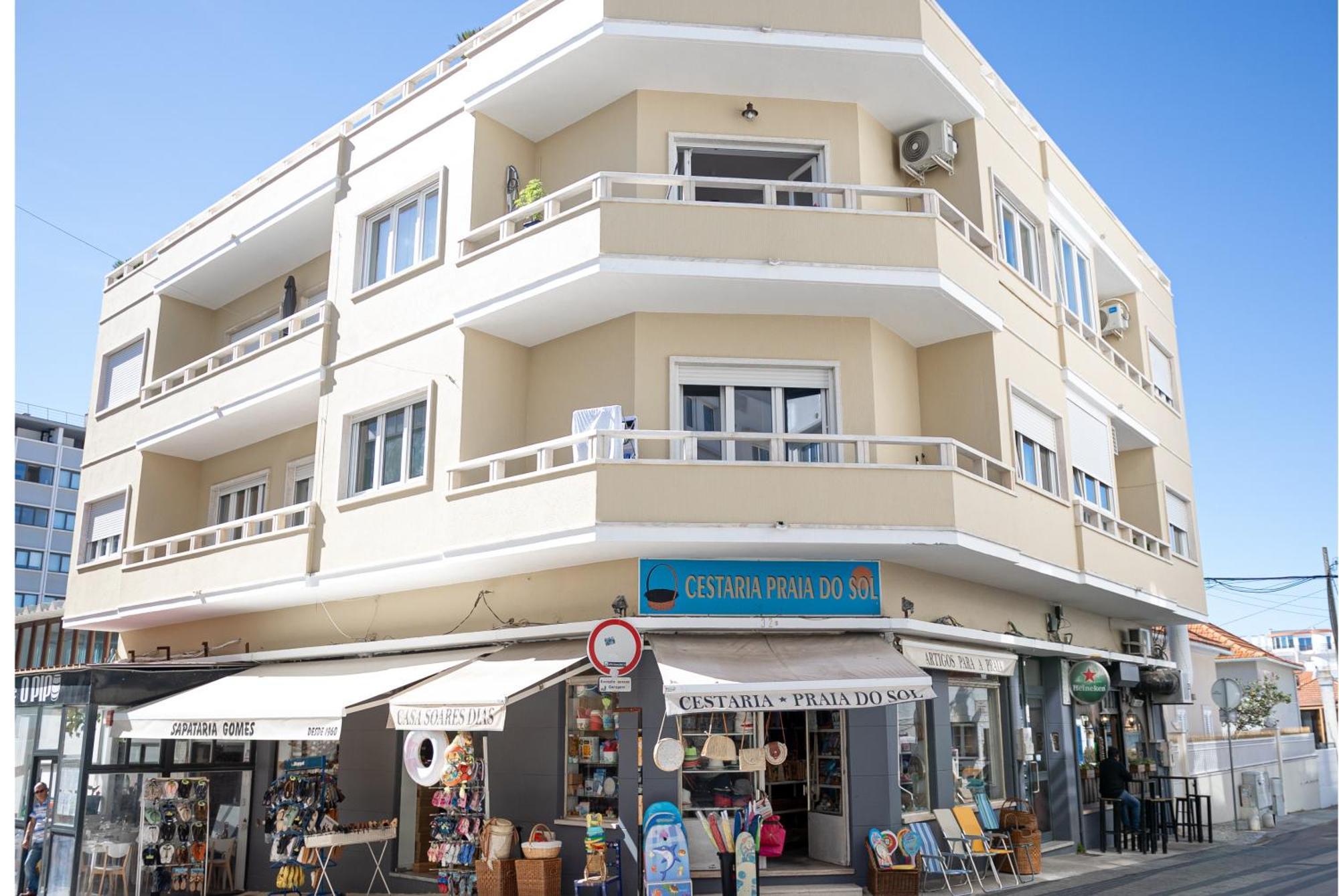 شقة Capitao Ribeiro Surf House كوستا دا كاباريكا المظهر الخارجي الصورة